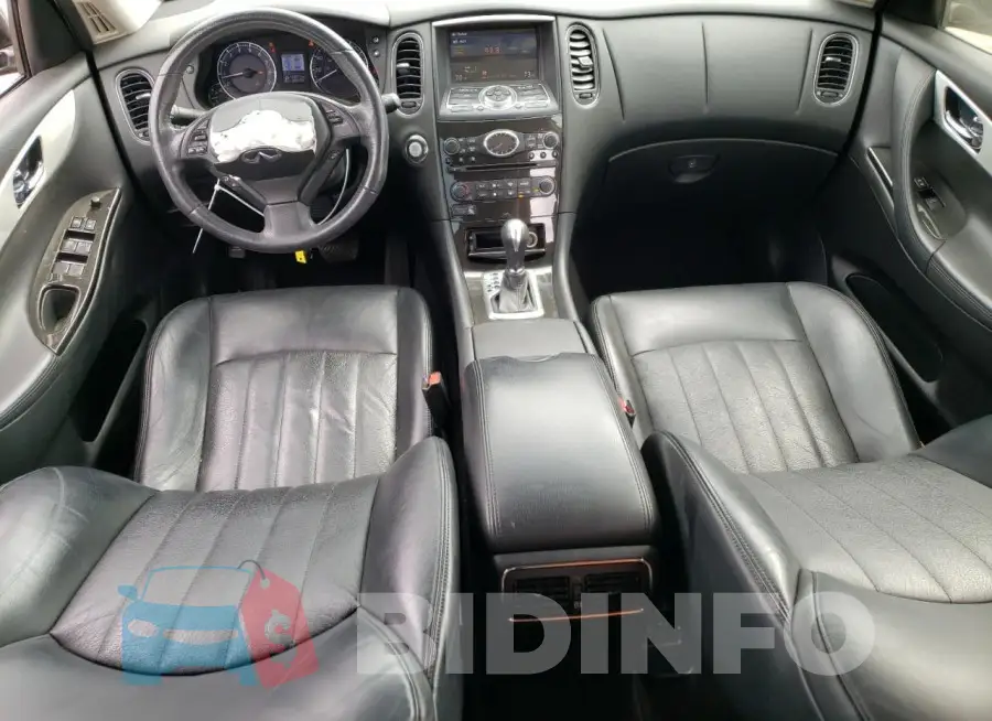 JN1BJ0RP5HM385021 Photo# 8