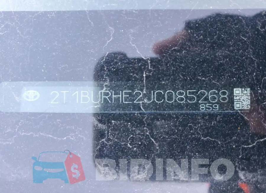 2T1BURHE2JC085268 Photo# 12