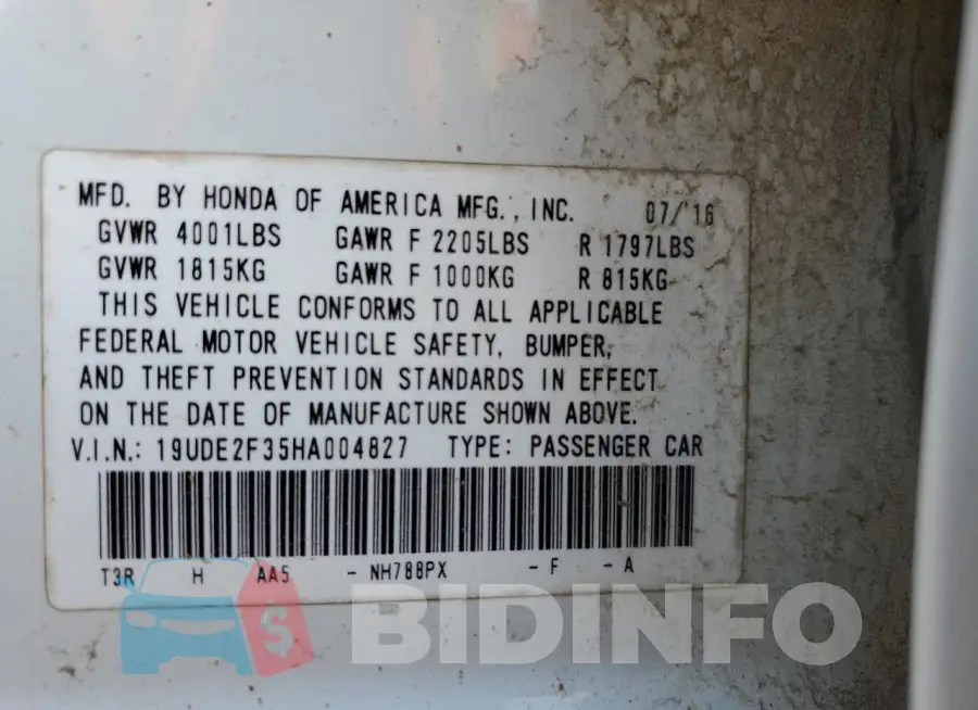 19UDE2F35HA004827 Photo# 12