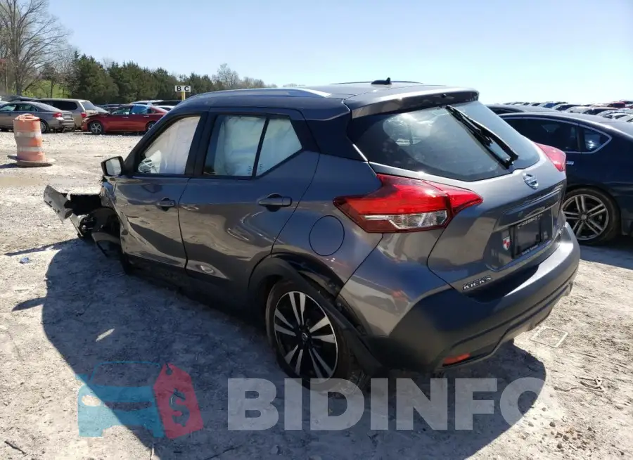 3N1CP5CU3JL520866 Photo# 2