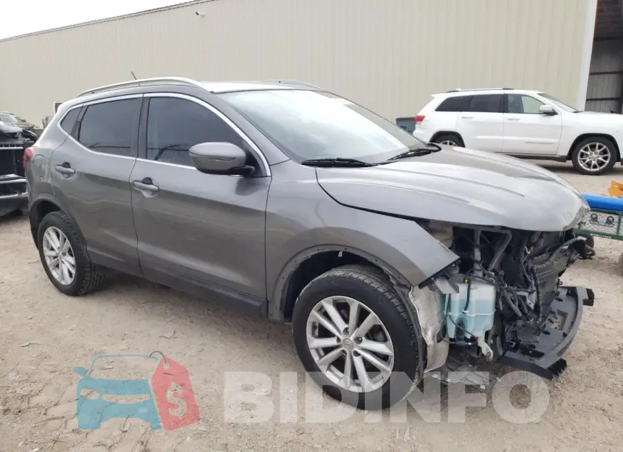 JN1BJ1CP6HW011388 Photo# 4