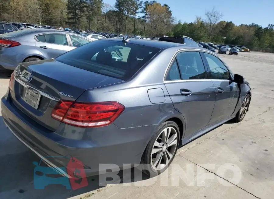 WDDHF8JB7FB112054 Photo# 3