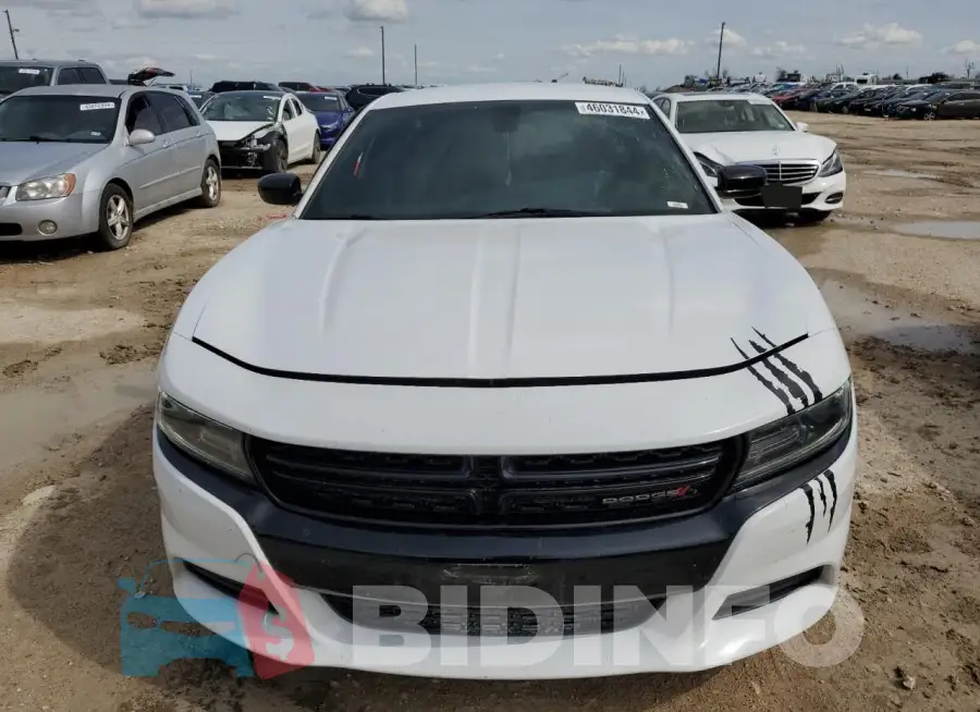 2C3CDXBG6KH732737 Photo# 5