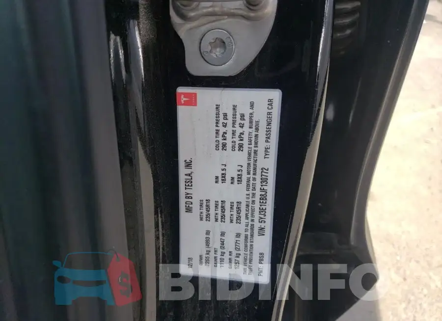 5YJ3E1EB8JF130772 Photo# 12