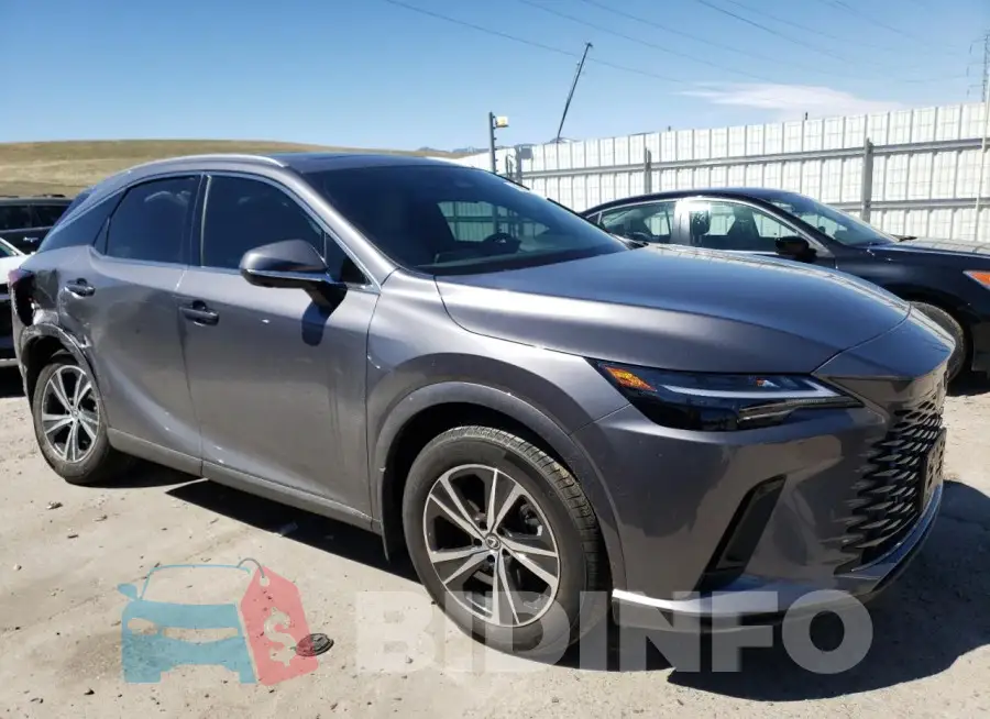 2T2BAMCA8PC031638 Photo# 4