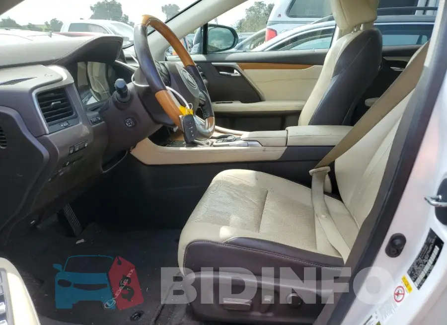 2T2BGMCAXHC015232 Photo# 7