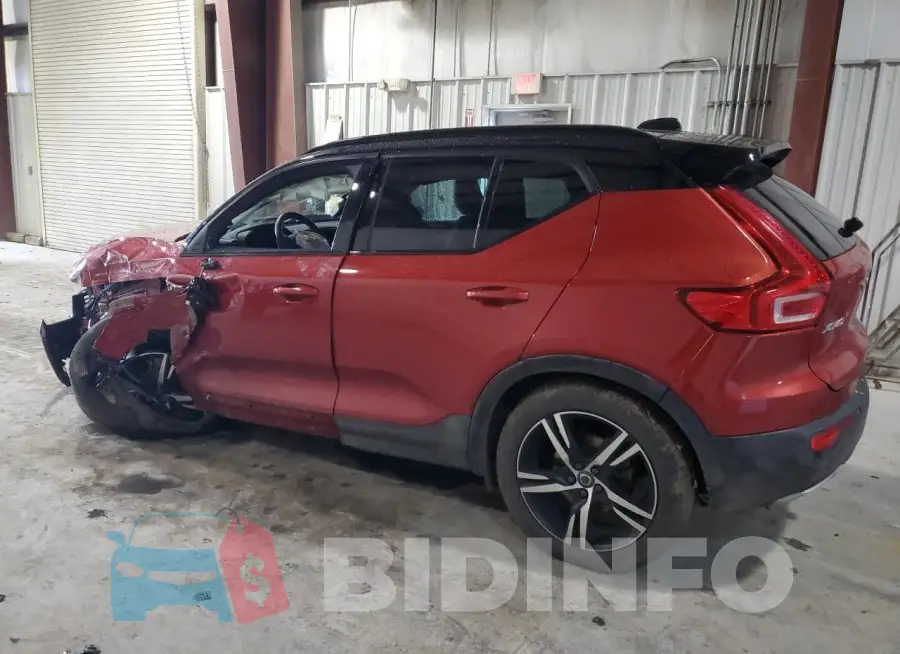 YV4AC2HM0K2143288 Photo# 2