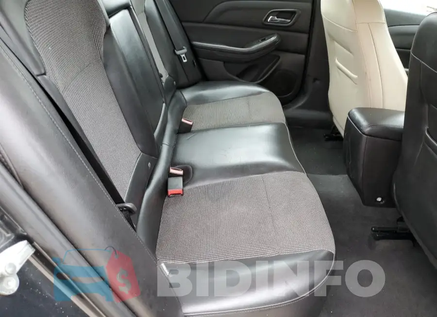 1G11D5SL1FF210456 Photo# 10