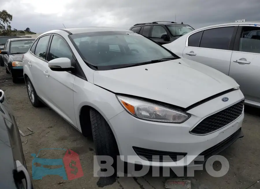 1FADP3F24HL268590 Photo# 4