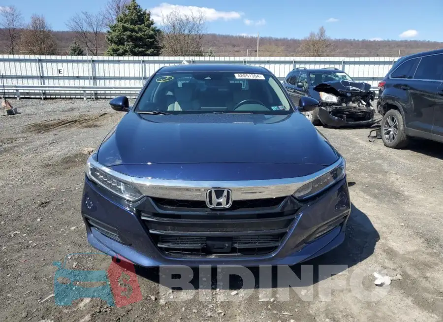 1HGCV1F56JA037607 Photo# 5