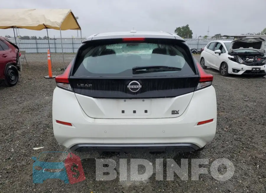 1N4CZ1CV8PC552604 Photo# 6