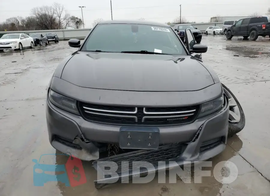 2C3CDXBG2FH738623 Photo# 5