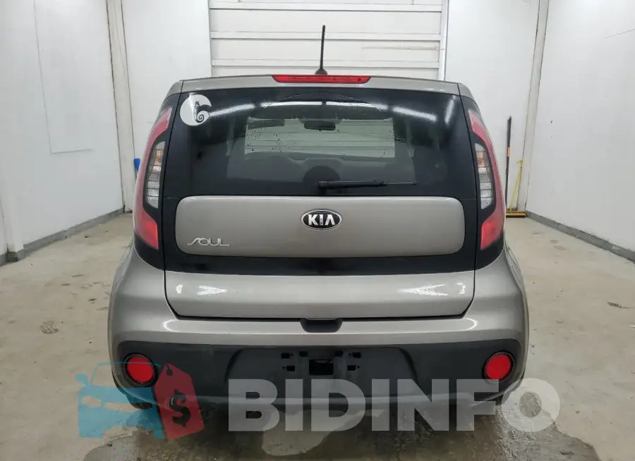 KNDJN2A2XJ7507935 Photo# 6