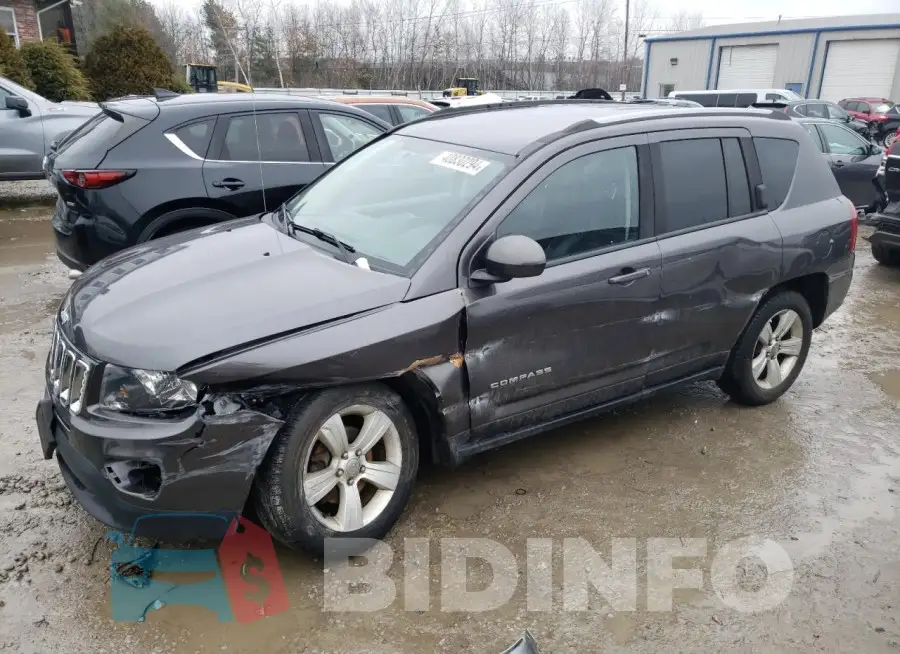 1C4NJDEBXGD645844 Photo# 1