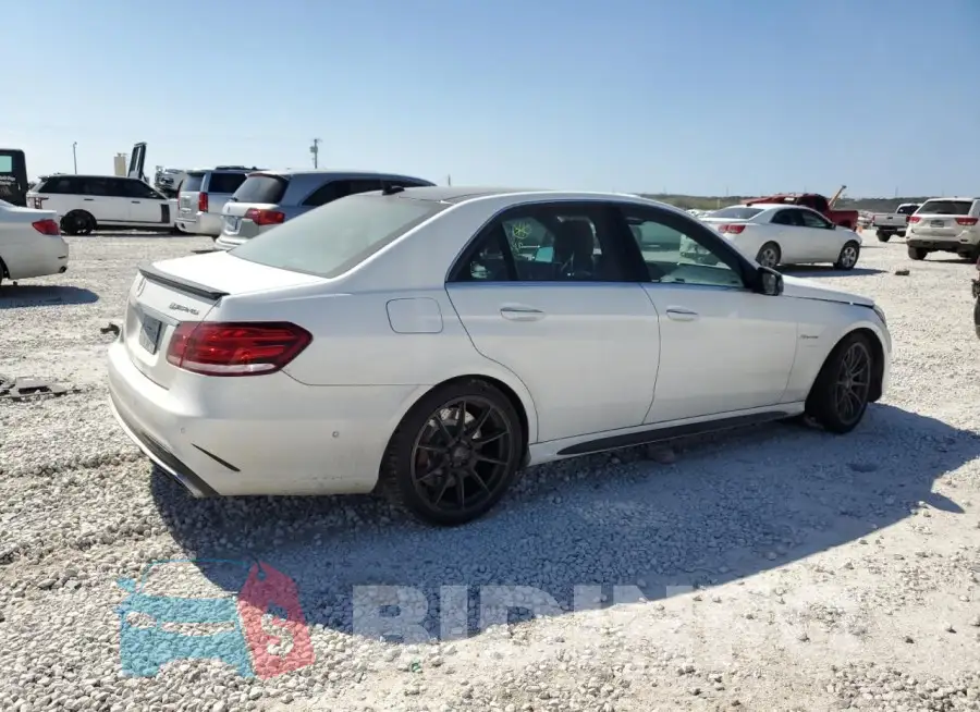 WDDHF7GB5FB114581 Photo# 3