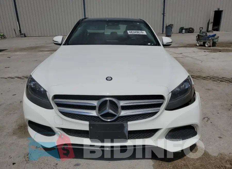 WDDWF4KB5GR132021 Photo# 5