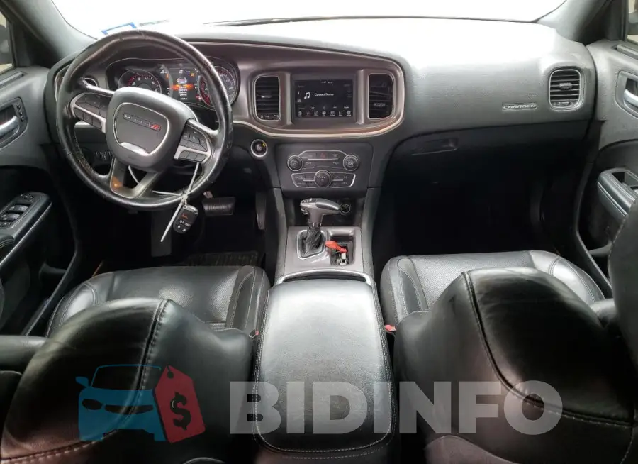 2C3CDXBG7KH743763 Photo# 8
