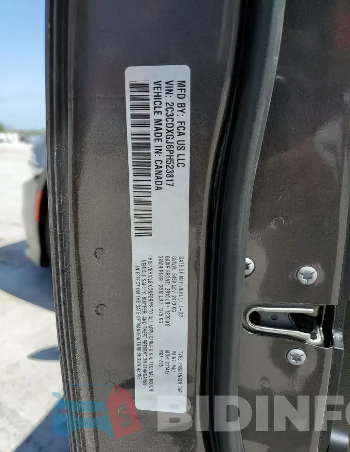2C3CDXGJ6PH523817 Photo# 12