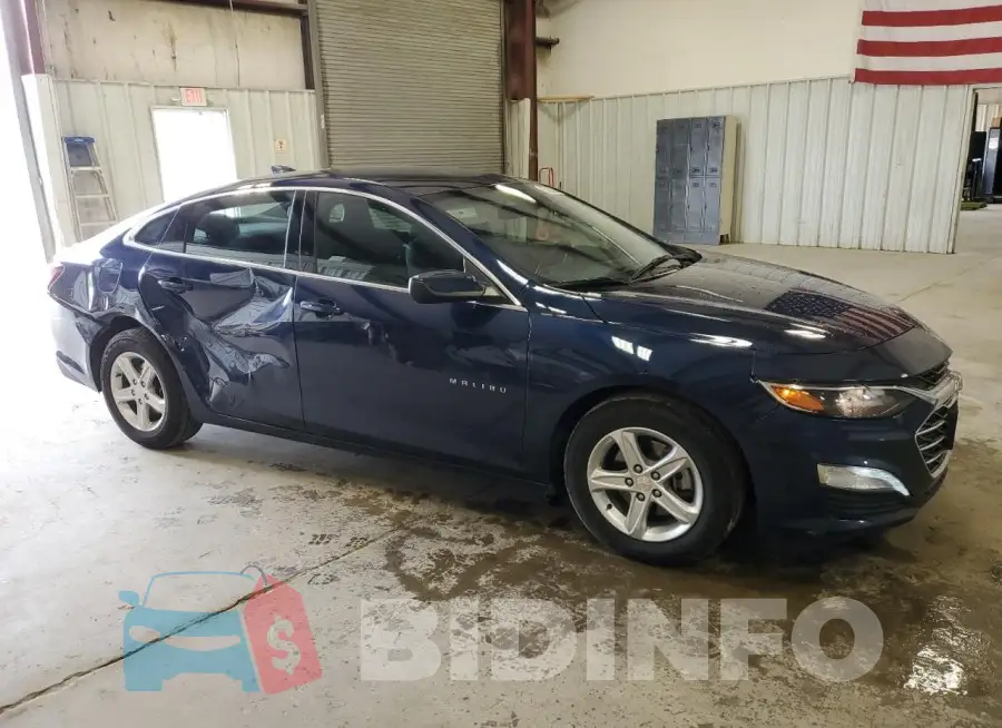 1G1ZD5ST3NF123174 Photo# 4