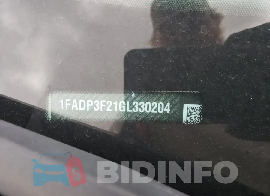 1FADP3F21GL330204 Photo# 12