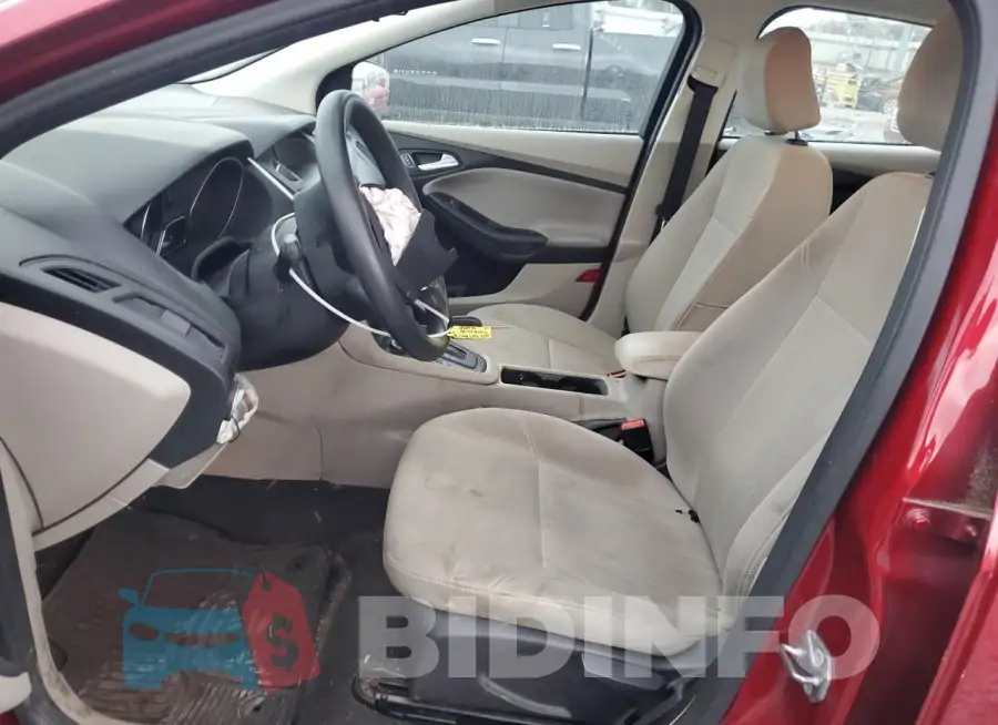 1FADP3F22GL232640 Photo# 7