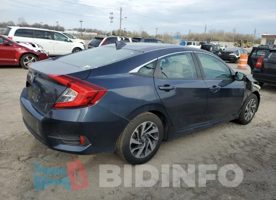 19XFC2F72HE056011 Photo# 3