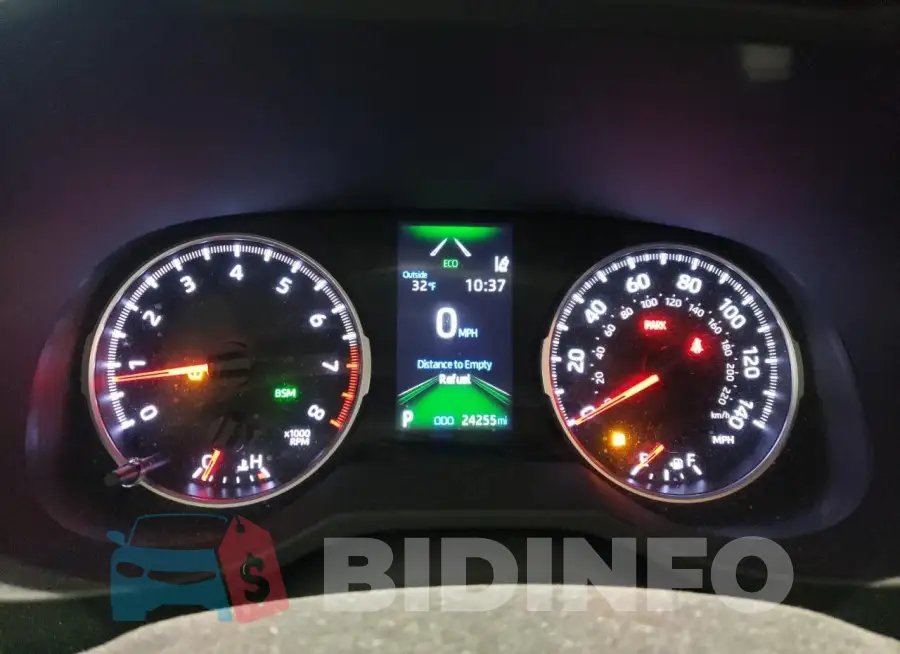 2T3P1RFV6MC215386 Photo# 9