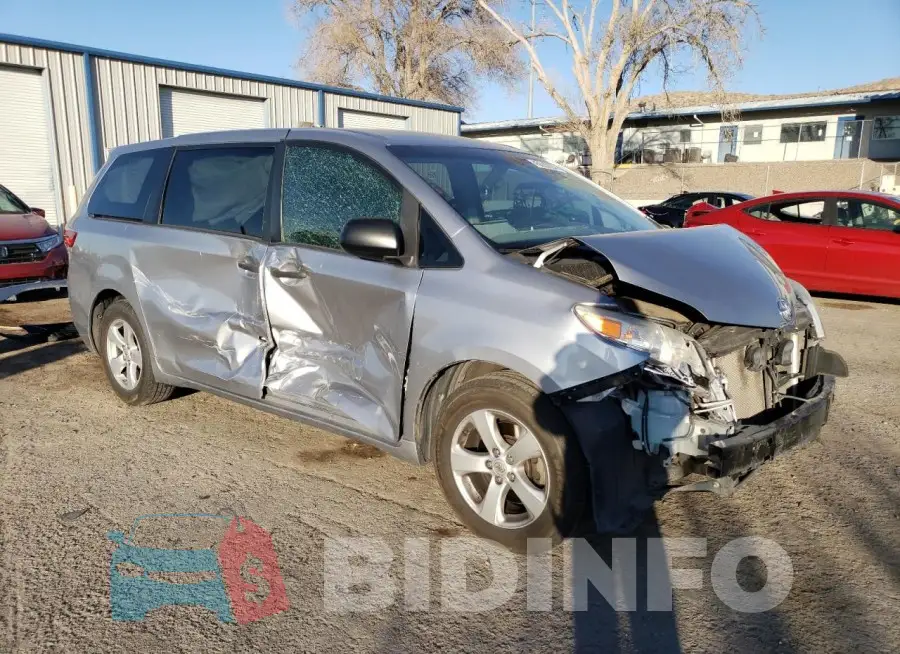 5TDZZ3DC1HS791652 Photo# 4