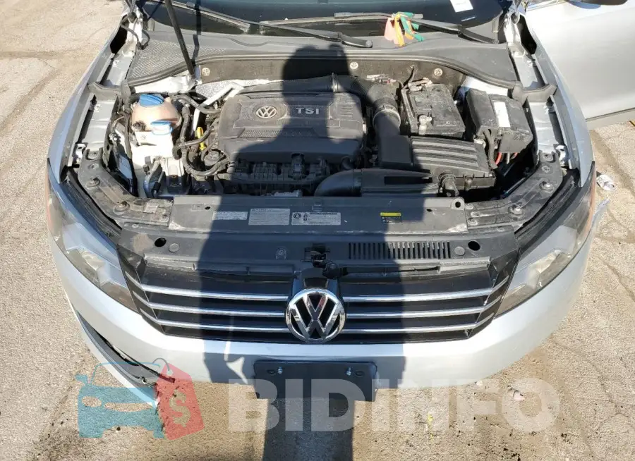 1VWBT7A30FC017631 Photo# 11