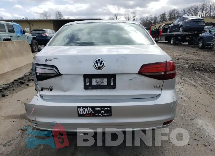 3VW267AJ9GM306402 Photo# 6