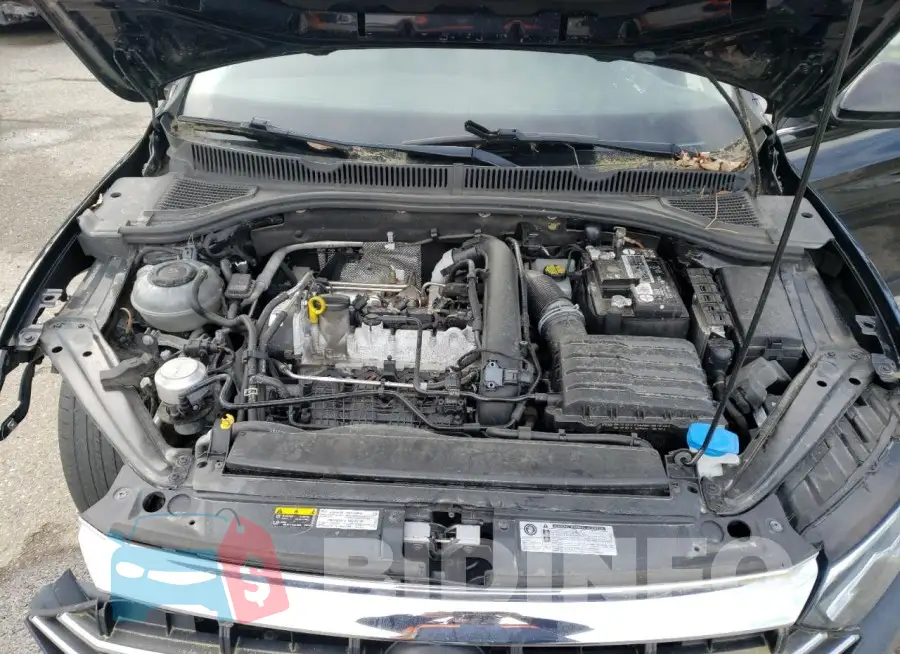 3VWCB7BUXKM158102 Photo# 11