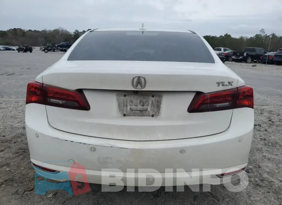 19UUB2F76FA018664 Photo# 6
