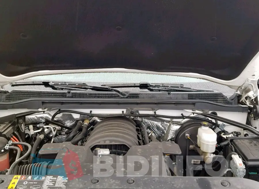 3GTU2MEC4JG209521 Photo# 7
