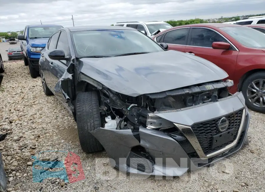 1N4BL4CV3LC277393 Photo# 4