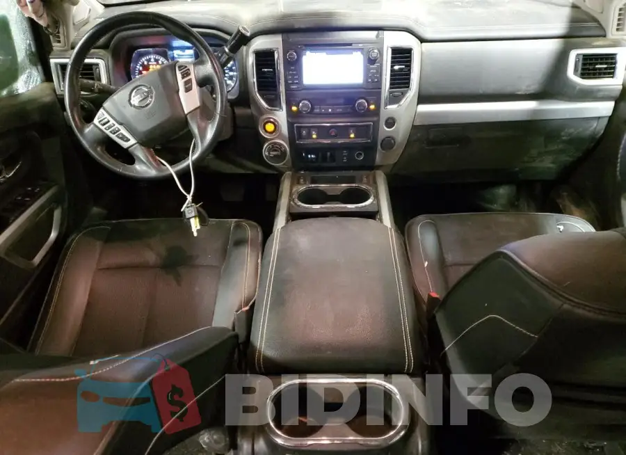 1N6AA1E50JN524231 Photo# 8