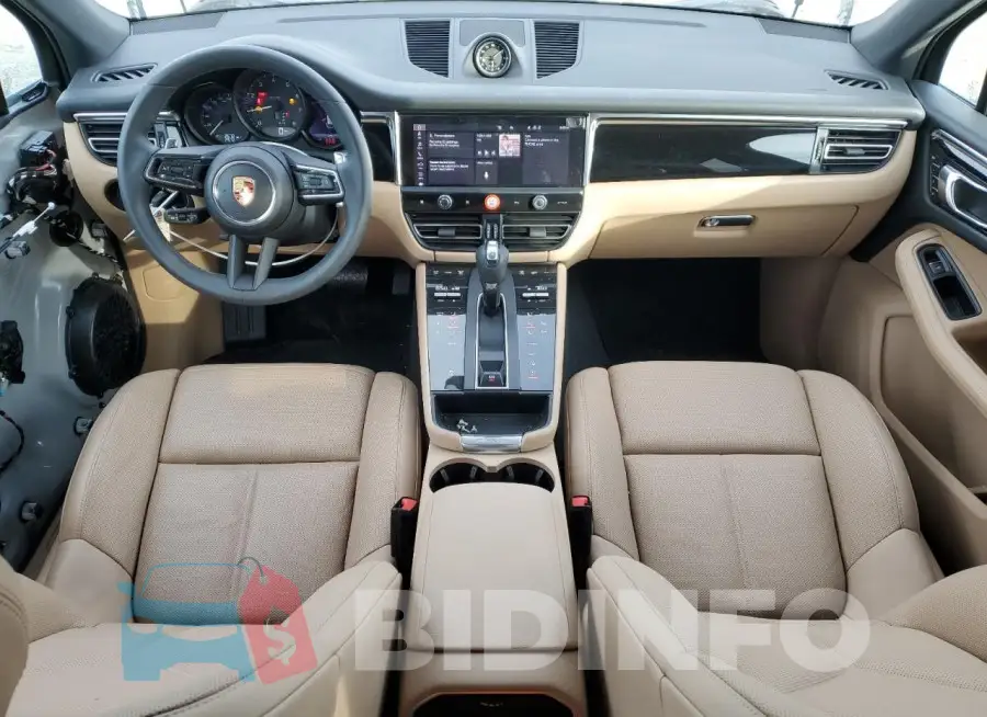 WP1AA2A51PLB20484 Photo# 8