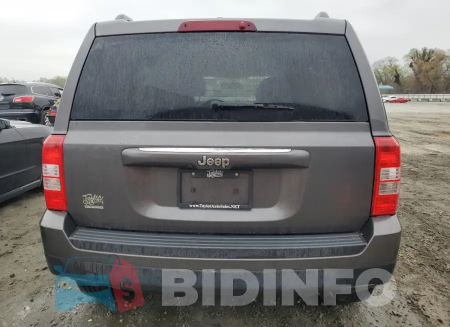 1C4NJPBB7GD603525 Photo# 6