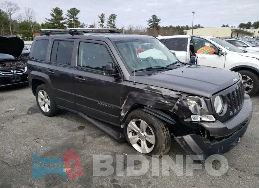 1C4NJRFB5FD258449 Photo# 4