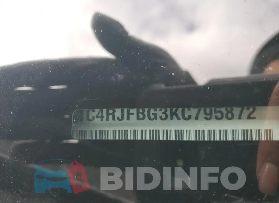 1C4RJFBG3KC795872 Photo# 13