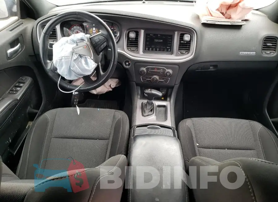 2C3CDXBGXKH700342 Photo# 8