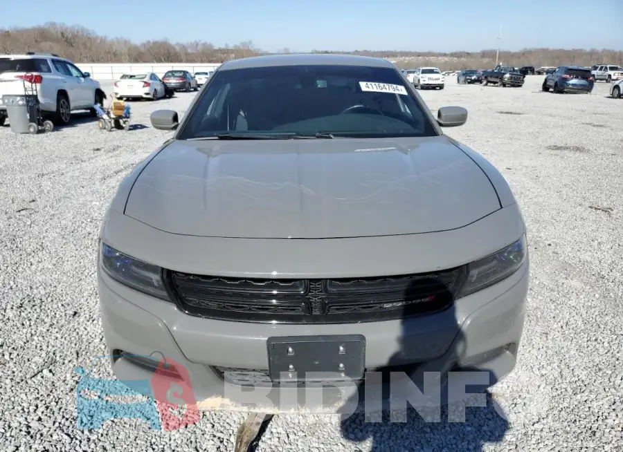 2C3CDXHG4HH523934 Photo# 5