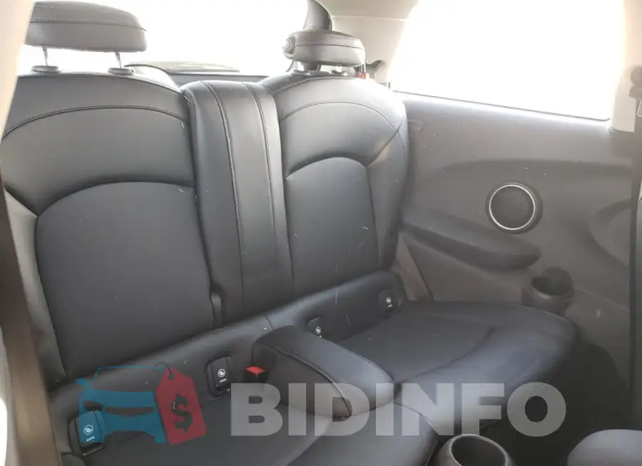 WMWXP7C55F2A35186 Photo# 10