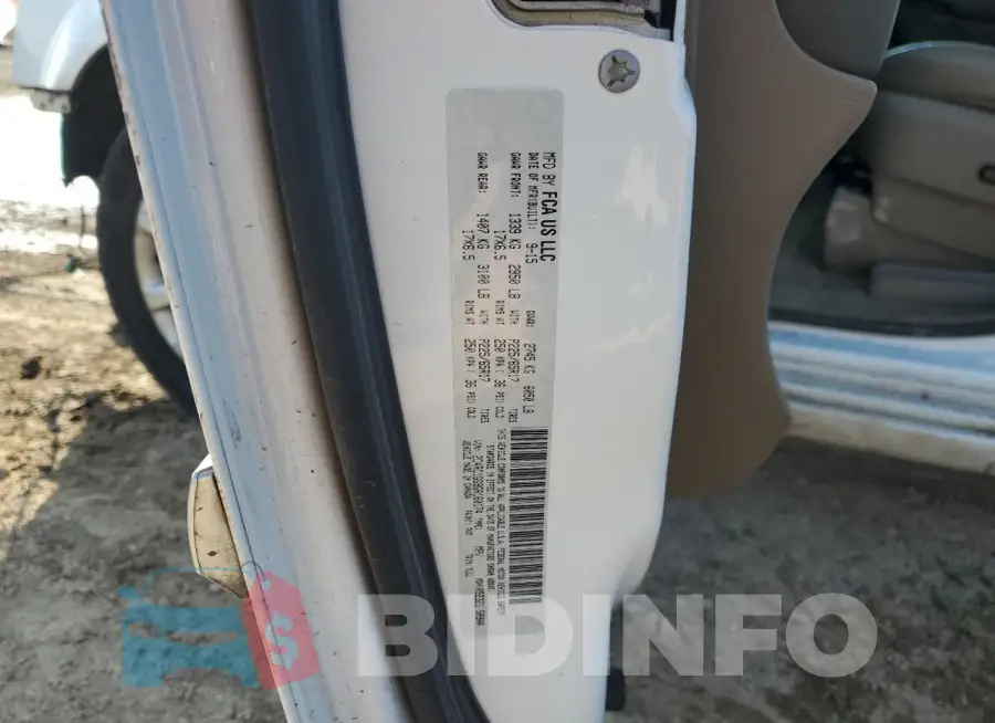 2C4RC1GG9GR160174 Photo# 13