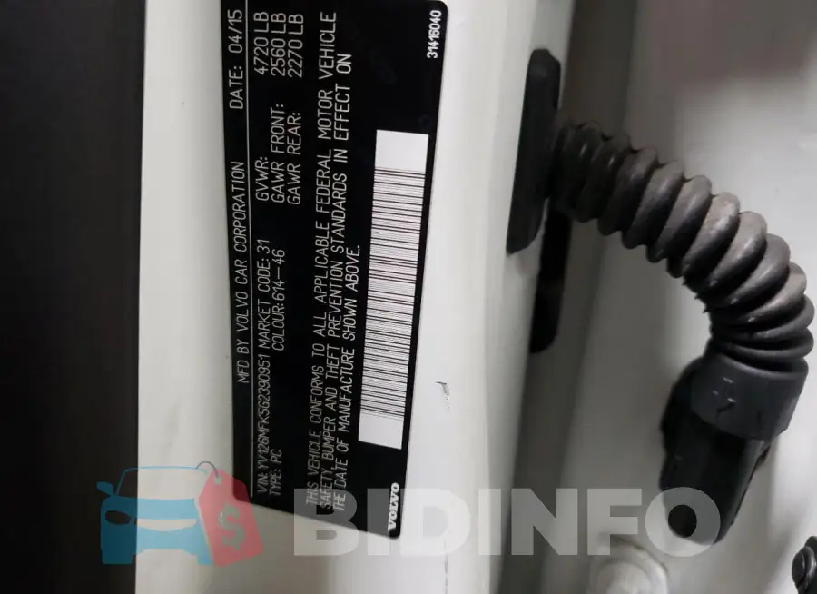 YV126MFK5G2390951 Photo# 12