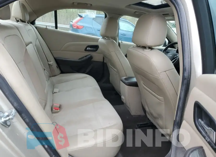 1G11D5SL2FF350676 Photo# 10
