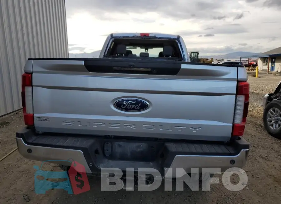 1FT8W3BT0HED38135 Photo# 6
