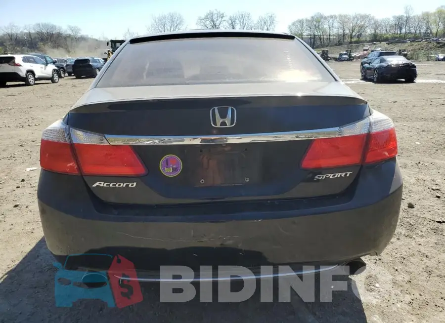 1HGCR2F50FA152821 Photo# 6