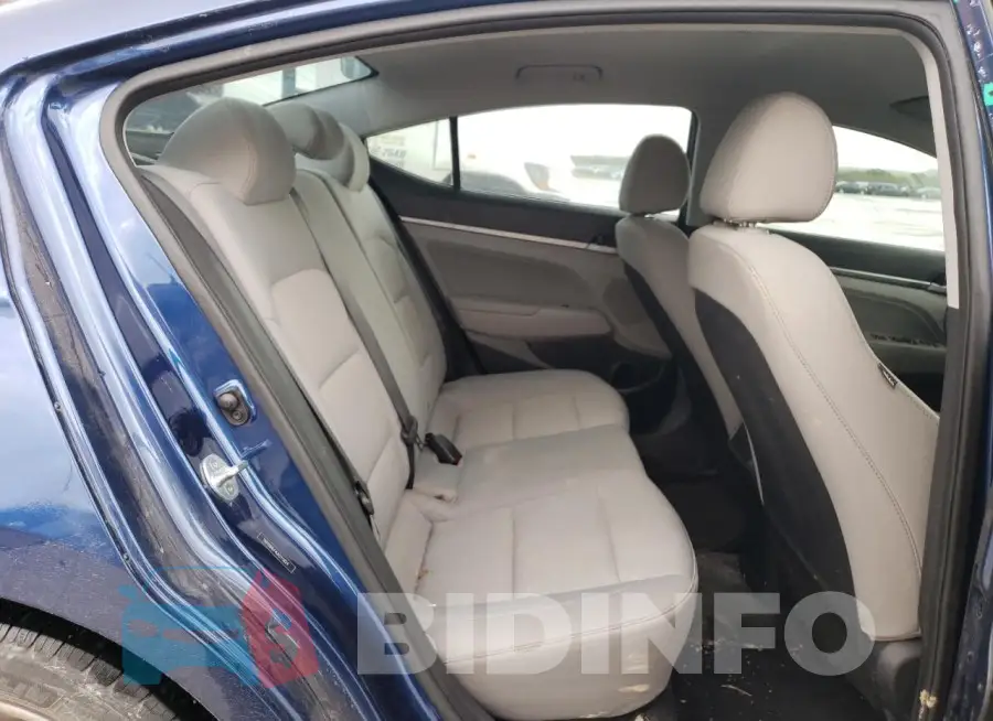 5NPD84LF4JH215824 Photo# 10