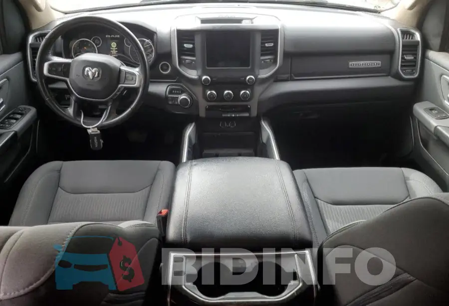 1C6SRFBT3LN419435 Photo# 8