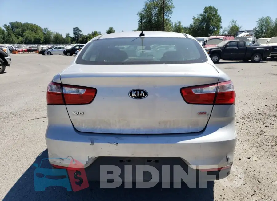 KNADM4A34G6573574 Photo# 6